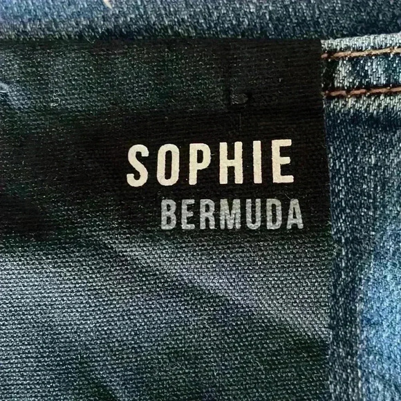 KUT from the Kloth Sophie Bermuda Shorts Size 00 NWT - Picture 6 of 10